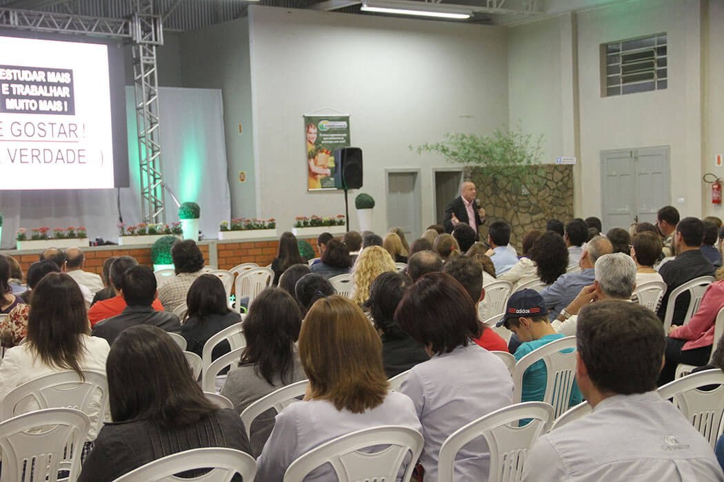 Diferenças entre gerações é tema de palestra na Copercampos