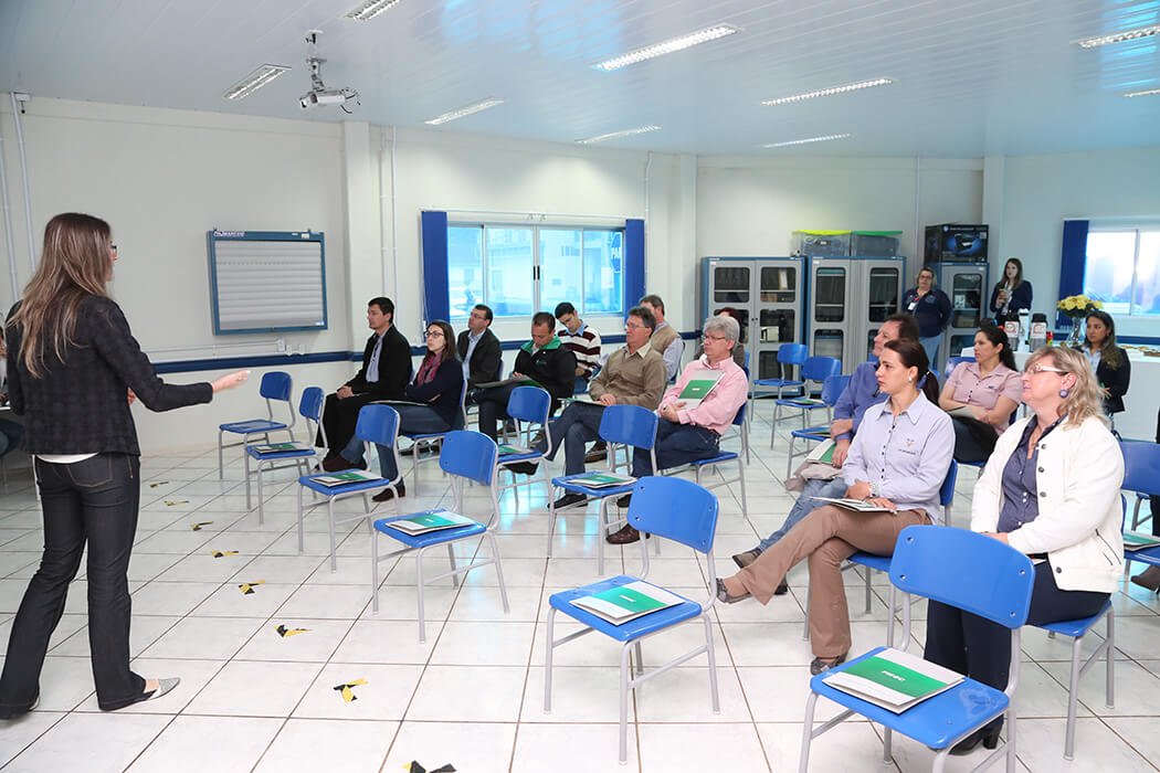 Senai tem inscrições abertas para cursos na área industrial