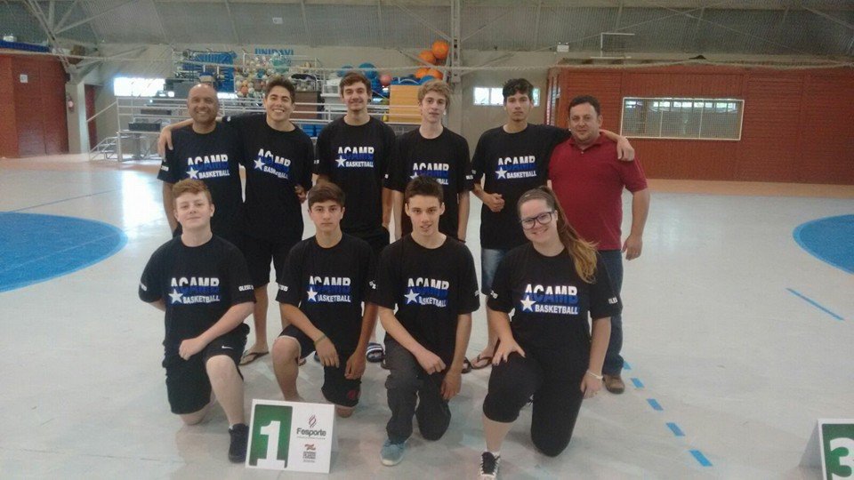 Basquete masculino de Campos Novos é bicampeão da etapa regional centro-oeste da Olesc