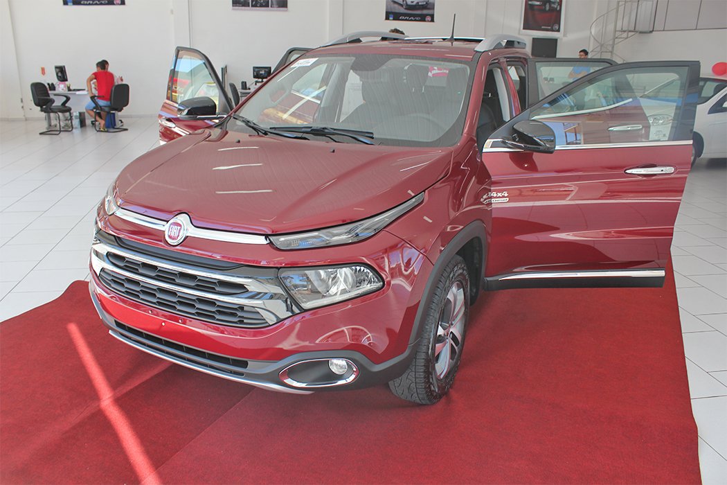 Carboni lança “Fiat Toro” para Campos Novos e região