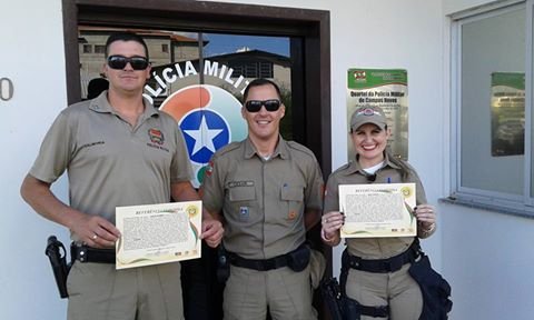 Policiais Militares recebem elogios por competências em ocorrências