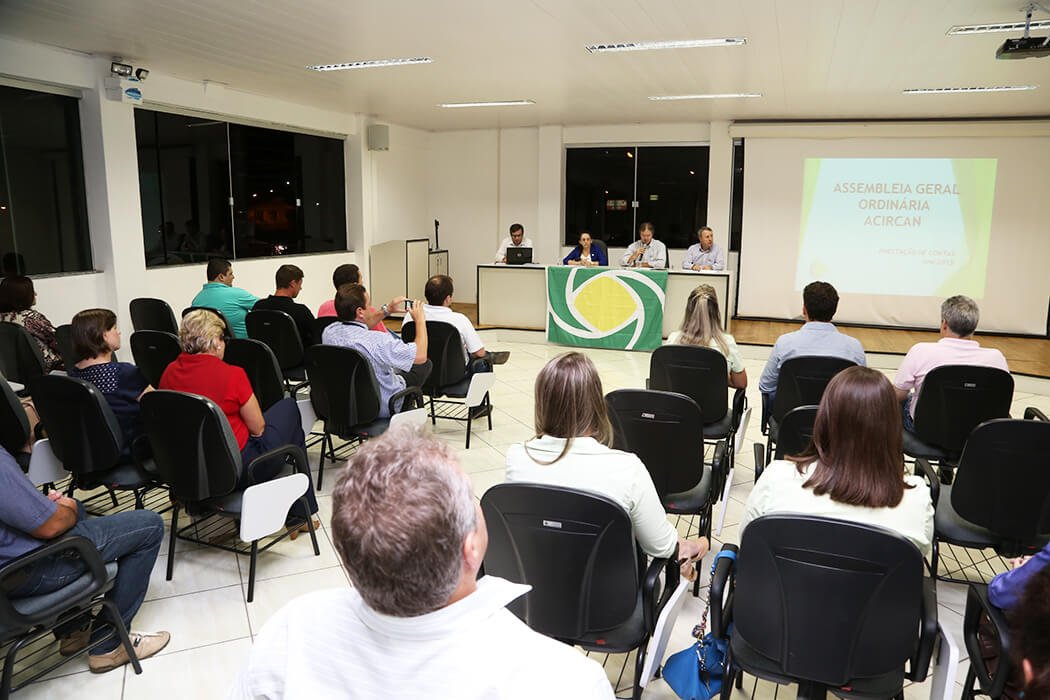 Acircan apresenta resultados de 2015 em AGO