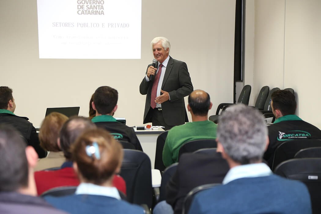 Palestra com Nelson Serpa reúne clientes da Orcatéa Contabilidade e empresários de CN