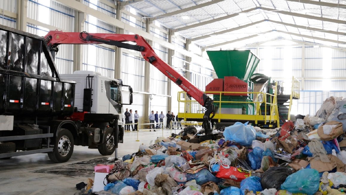 Bruno Industrial lança equipamento de reciclagem urbana