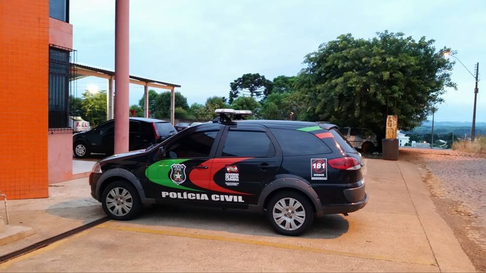 Polícia Civil prende condenados por tráfico de drogas no Bairro Aparecida