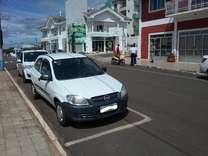 PM registra acidente, tentativa de furto e flagrante de fornecimento de drogas à menor
