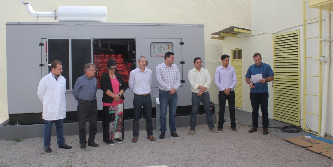 Novo gerador é inaugurado no Hospital Dr. José Athanázio