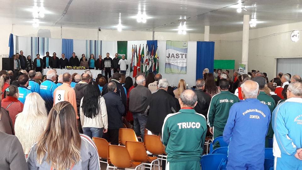 Zortéa sedia etapa microrregional do Jasti