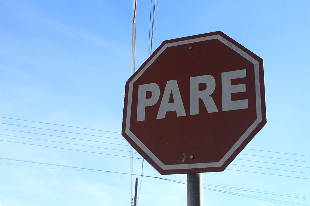 Pare!