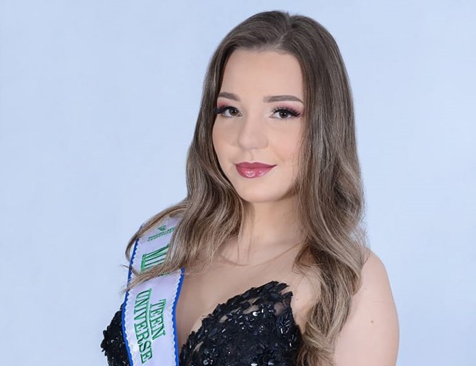 Camponovense se destaca em concurso de beleza