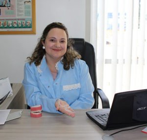 Dra. Andressa Franceschi Dallanora