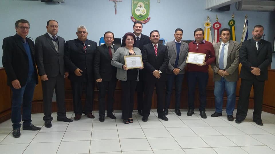 Vera Luzzi e Morserlli recebem Homenagem do Poder Legislativo