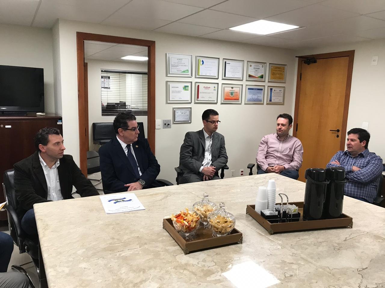 Entidades ligadas ao agronegócio realizam reunião sobre aumento do ICMS em insumos agrícolas
