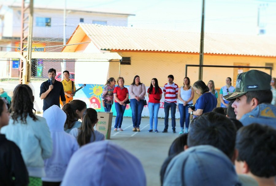 Escolas de Lebon Régis realizam o Dia C