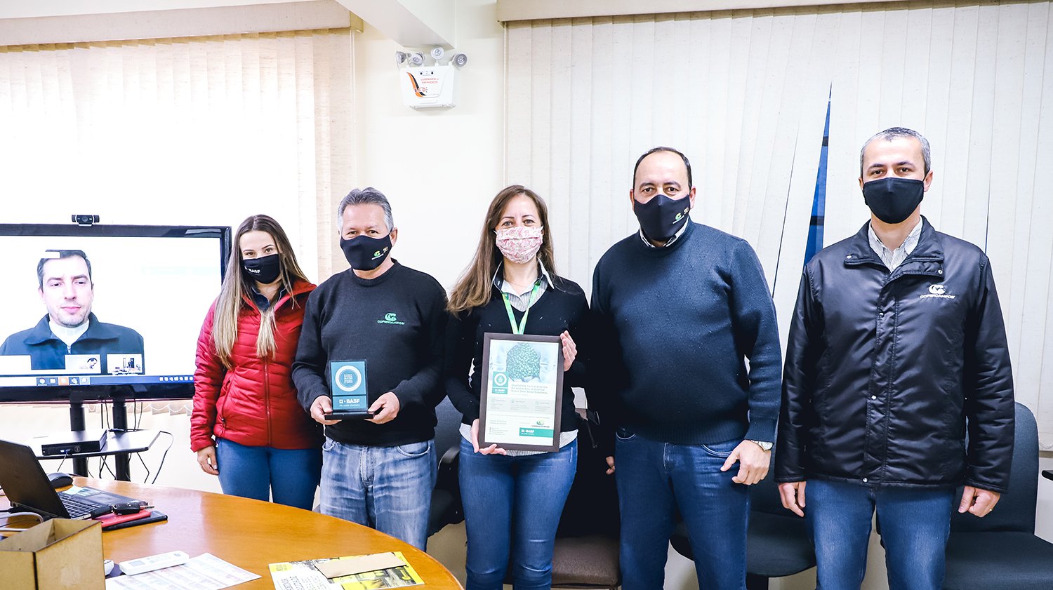 Qualidade no TSI – Copercampos recebe selo Seed Solutions