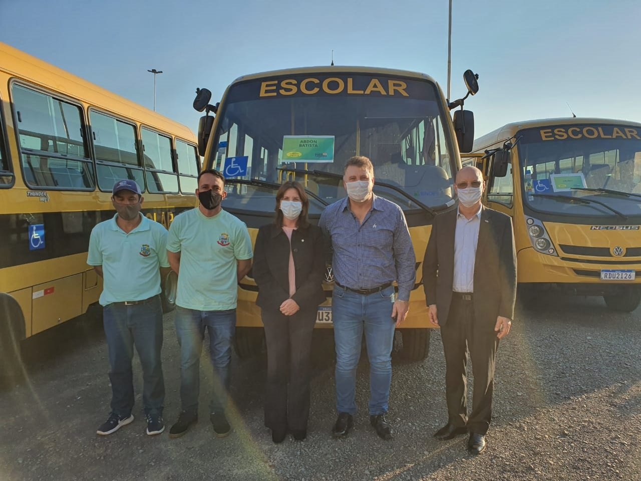 Abdon Batista é contemplado com ônibus escolar