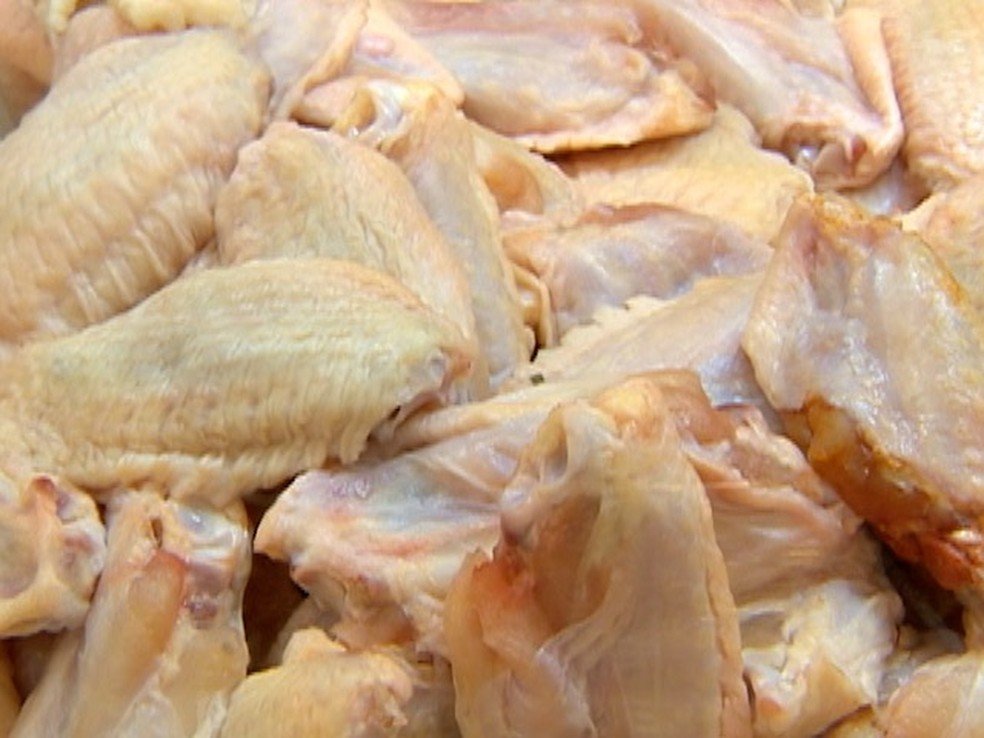 China diz que detectou coronavírus em frango importado do Brasil