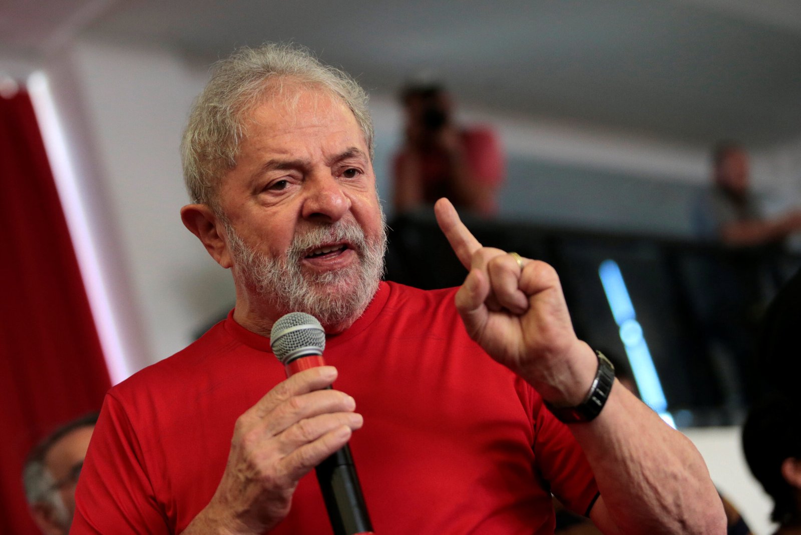 Fachin anula condenações de Lula relacionadas à Lava Jato; ex-presidente volta a ser elegível