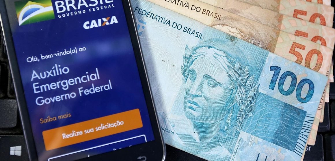 Caixa e Governo Federal divulgam calendário de pagamentos do Auxílio Emergencial 2021