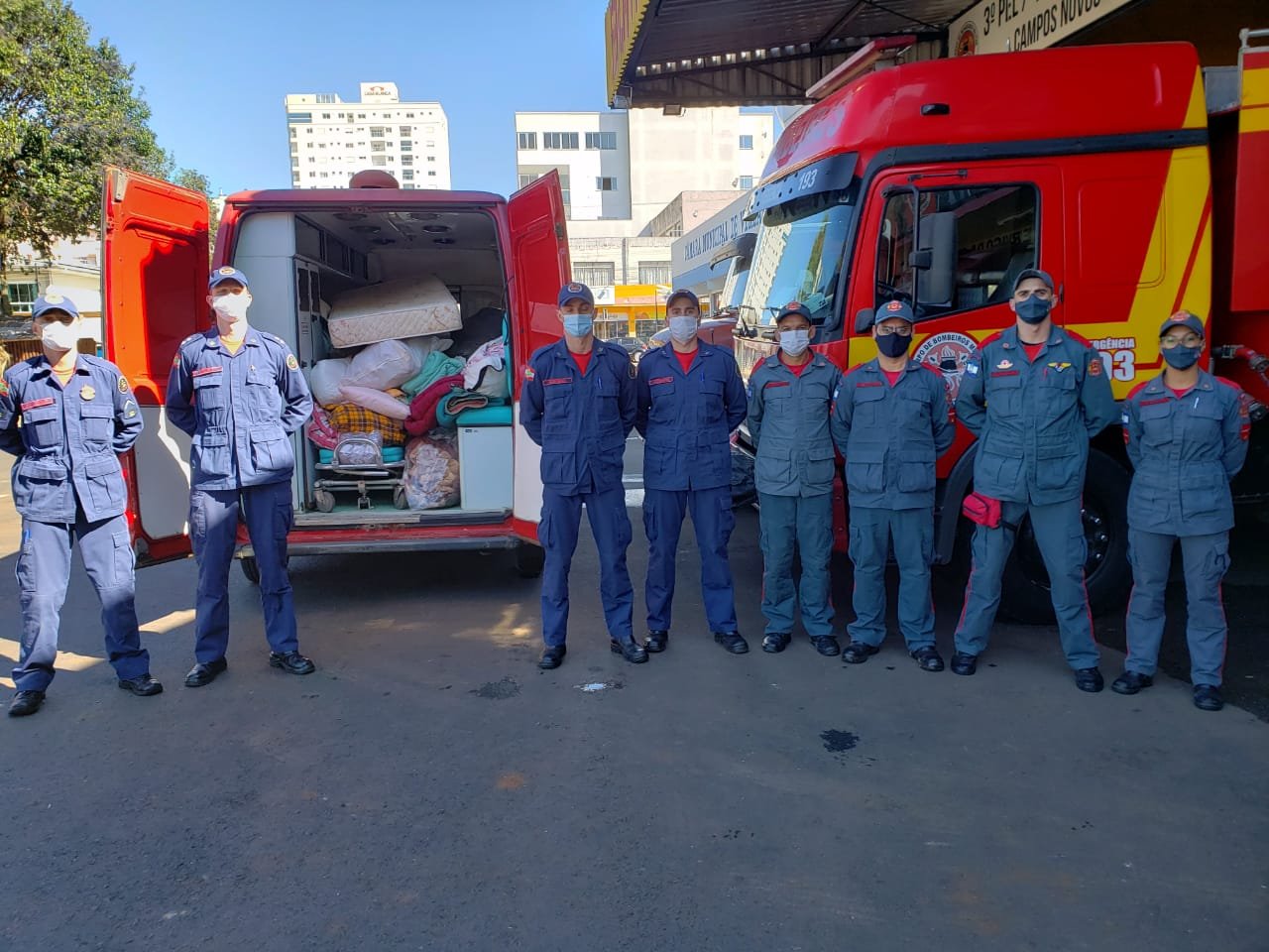 Corpo de Bombeiros de Campos Novos arrecada cerca de 700 quilos de doações na Campanha do Agasalho