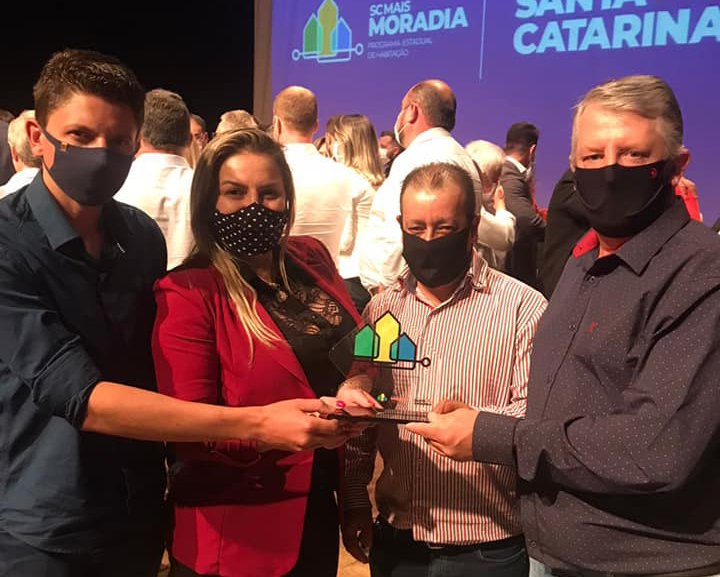 Vargem é contemplada com residências do SC Mais Moradia
