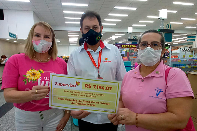 Superviza entrega mais de 7mil reais da campanha ‘Troco do Bem’ para Rede Feminina