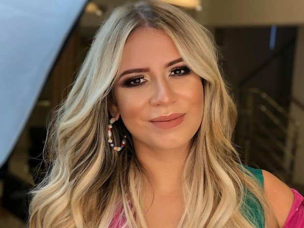 Confirmada morte de Marília Mendonça em acidente de avião
