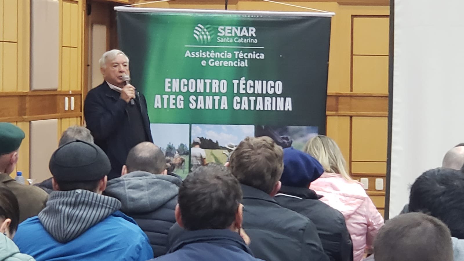 Sistema Faesc/Senar-SC discute estratégias de fomento à pecuária de leite no Estado