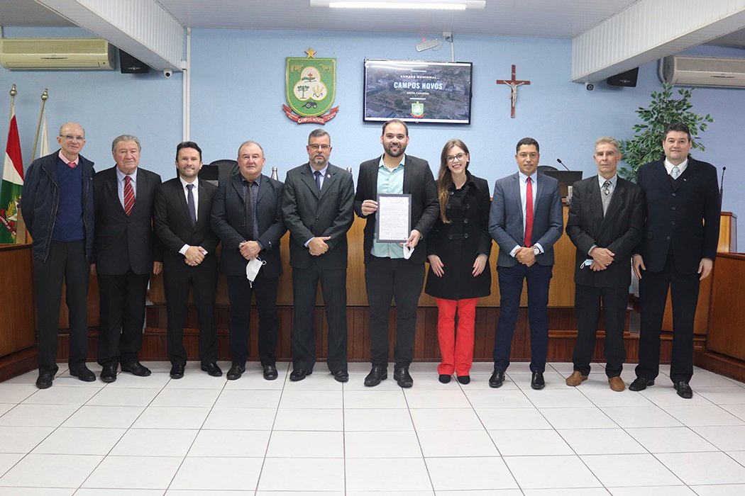 Jornal O Celeiro recebe moção em homenagem aos 30 anos