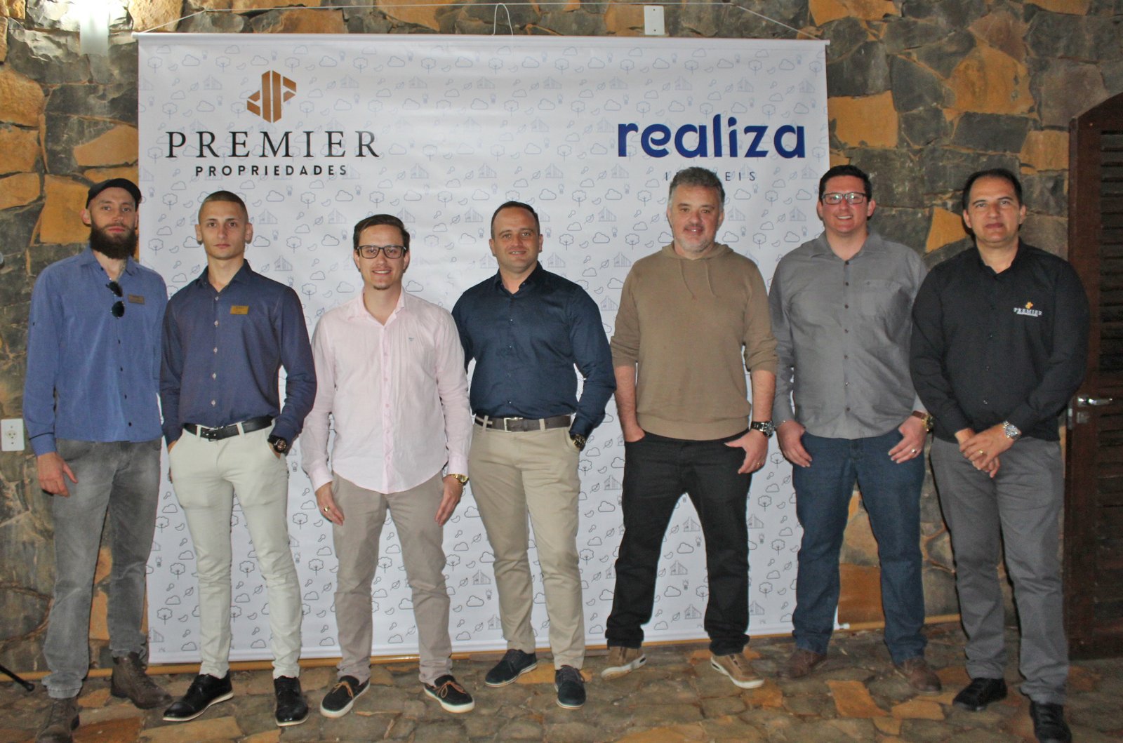 Realiza Imóveis e Premier Propriedade promovem almoço de negócios em Campos Novos