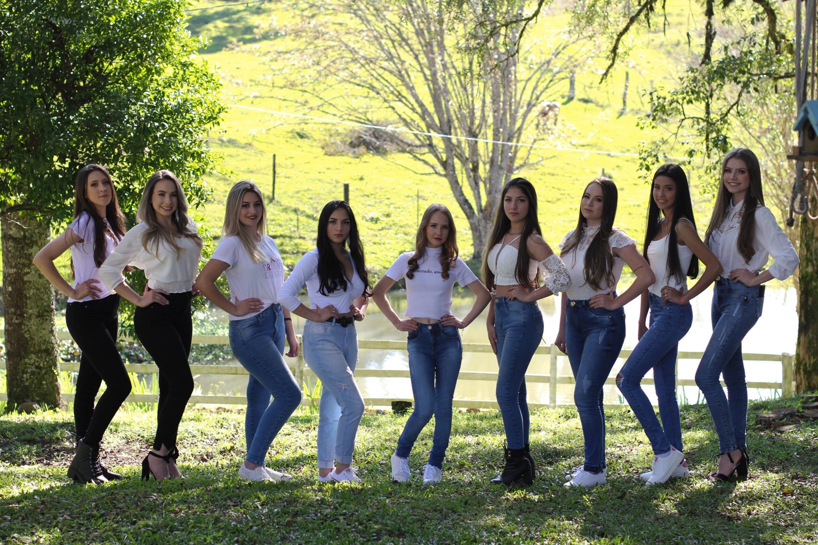Candidatas se preparam para concorrer a Rainha de Vargem 2022