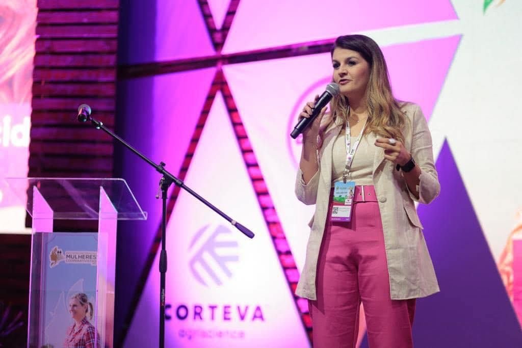 Dedicação e Liderança: A trajetória da  mais nova referência feminina do Agro Brasileiro