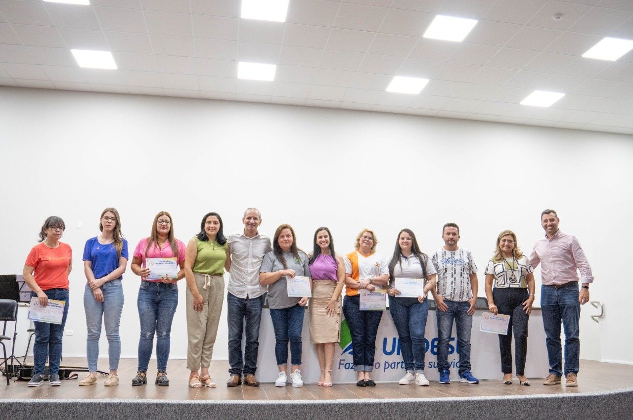 Educação de Campos Novos é referência nacional no Sistema Aprende Brasil