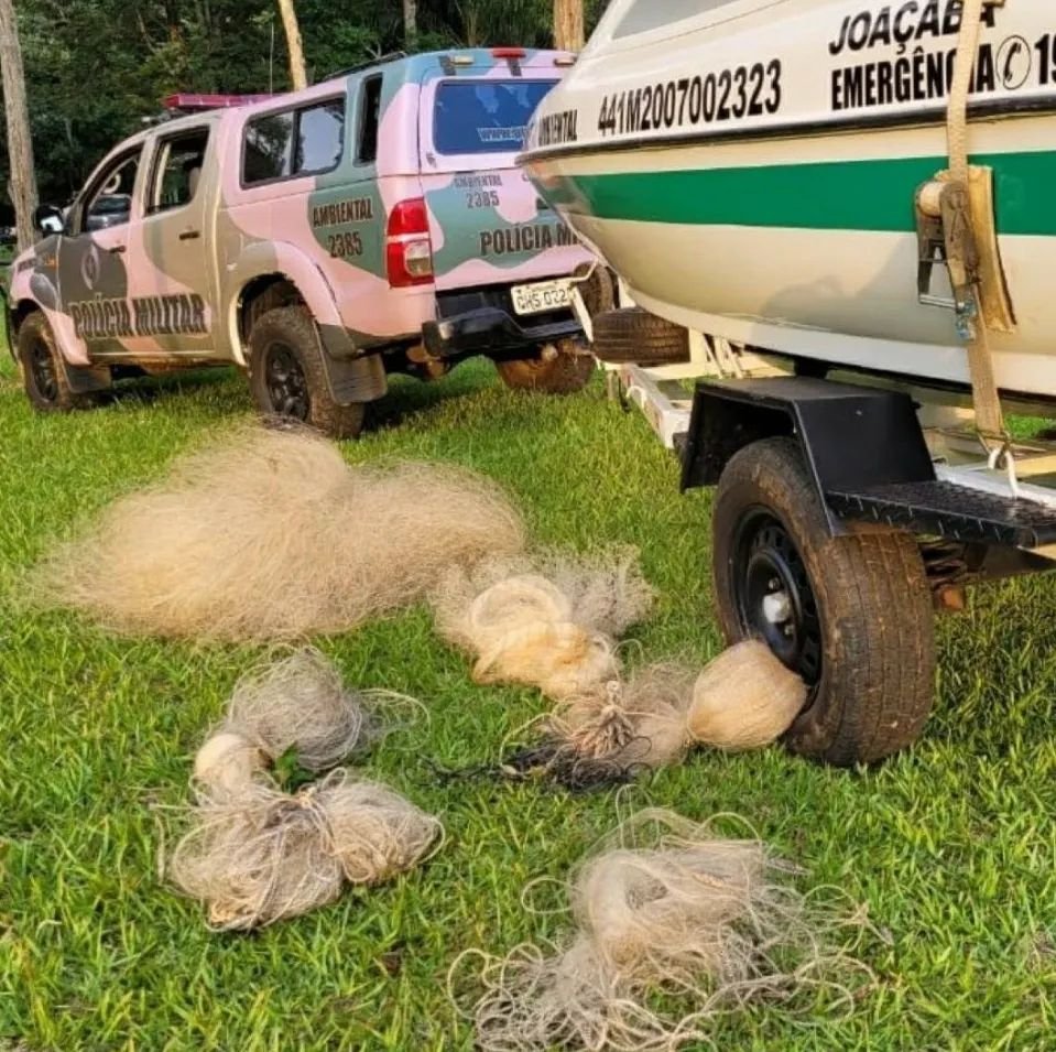 PMA apreende cerca de 160 metros de redes no lago em Campos Novos