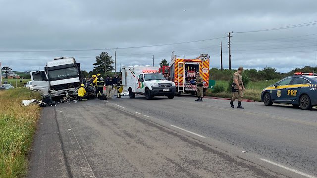 Três pessoas morrem em acidente no trevo do Ibicuí em Campos Novos