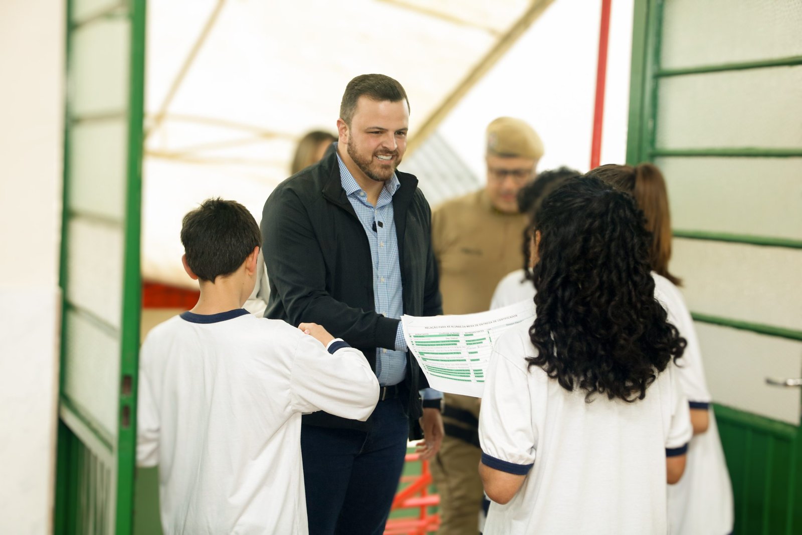 Deputado Lucas Neves, celebra expansão das Escolas Cívico-Militares em SC