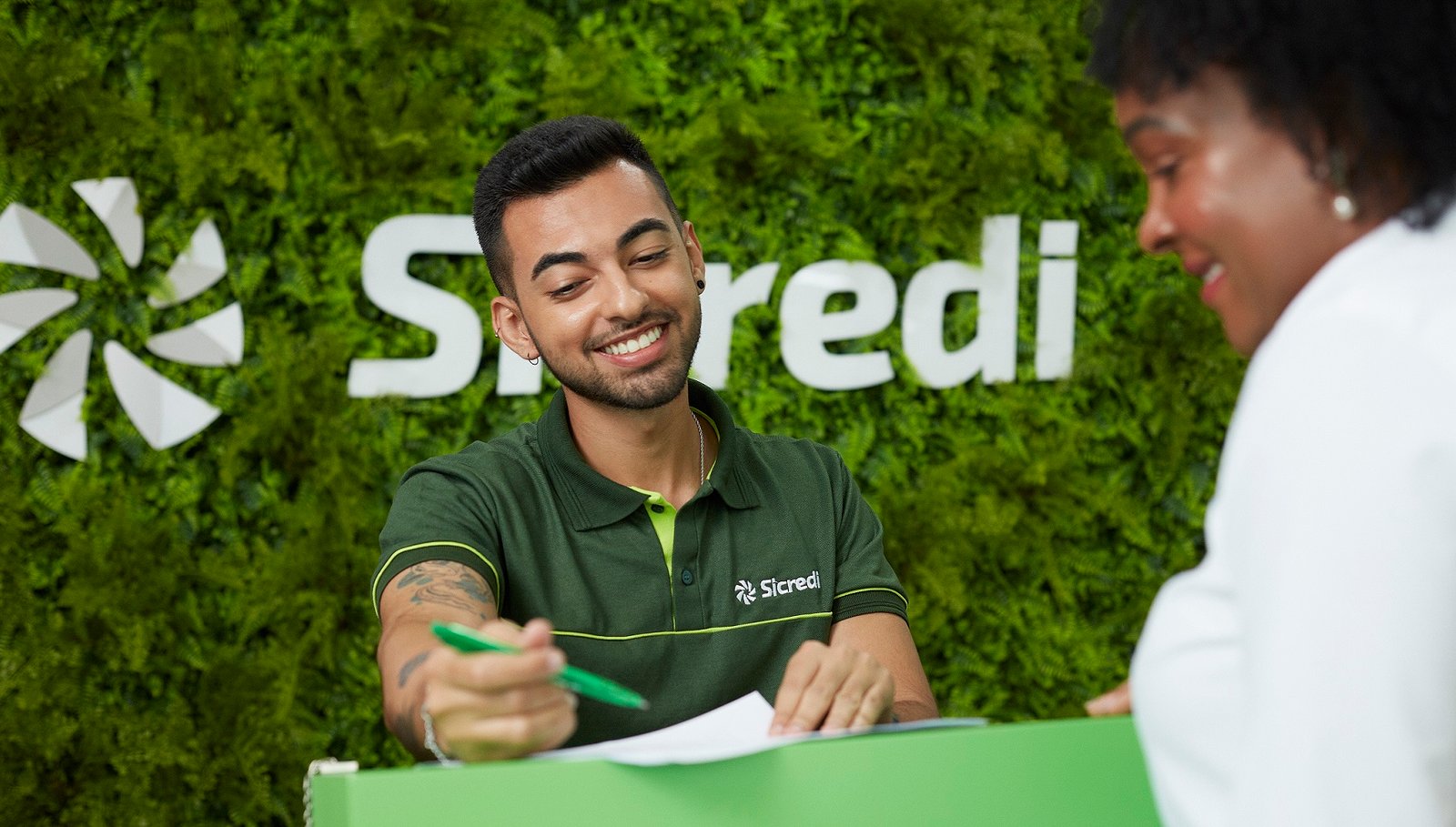 Confira as vantagens de se inscrever no banco de talentos do Sicredi