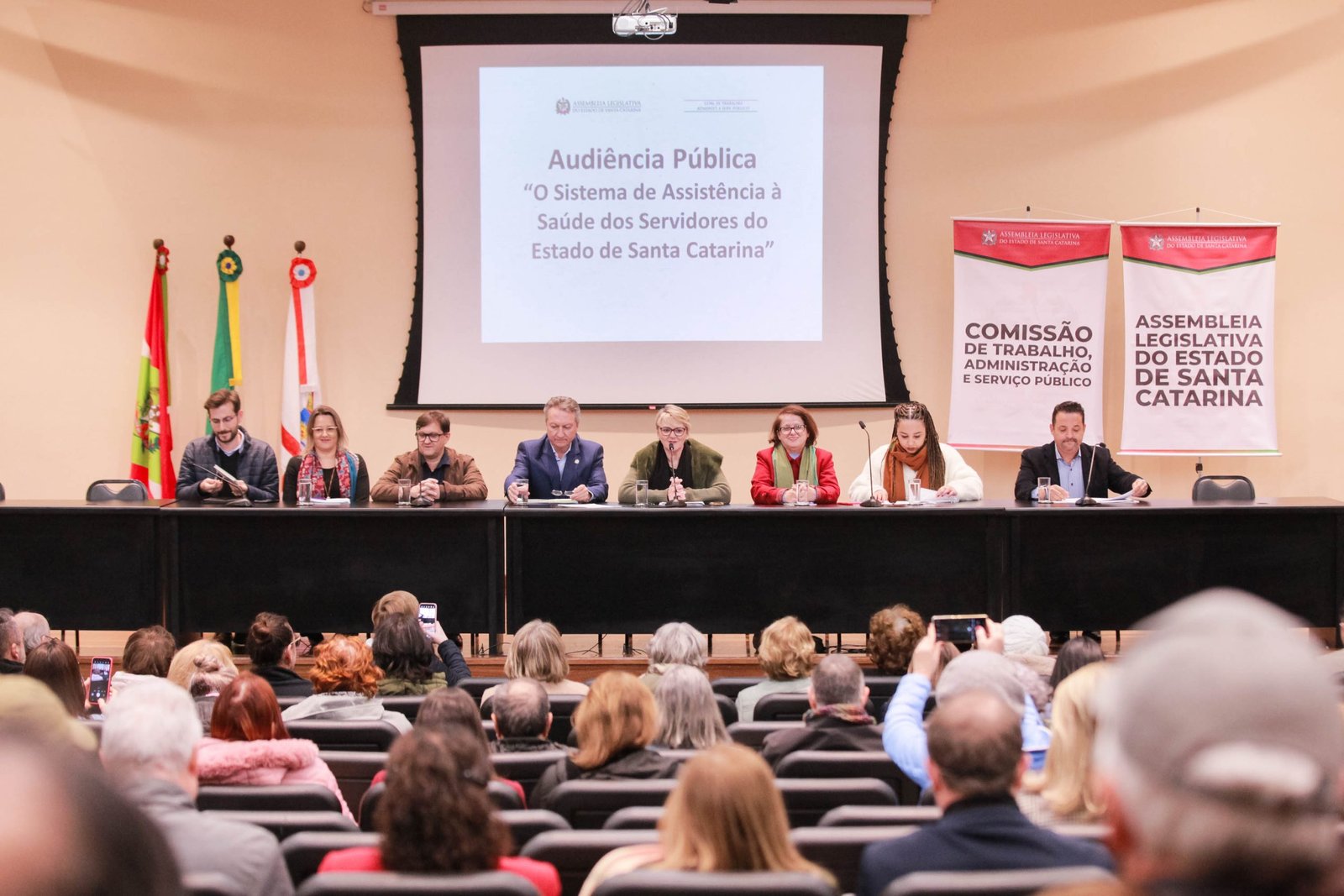 Audiência debate melhoria da gestão do SC Saúde e da rede credenciada em todas as regiões