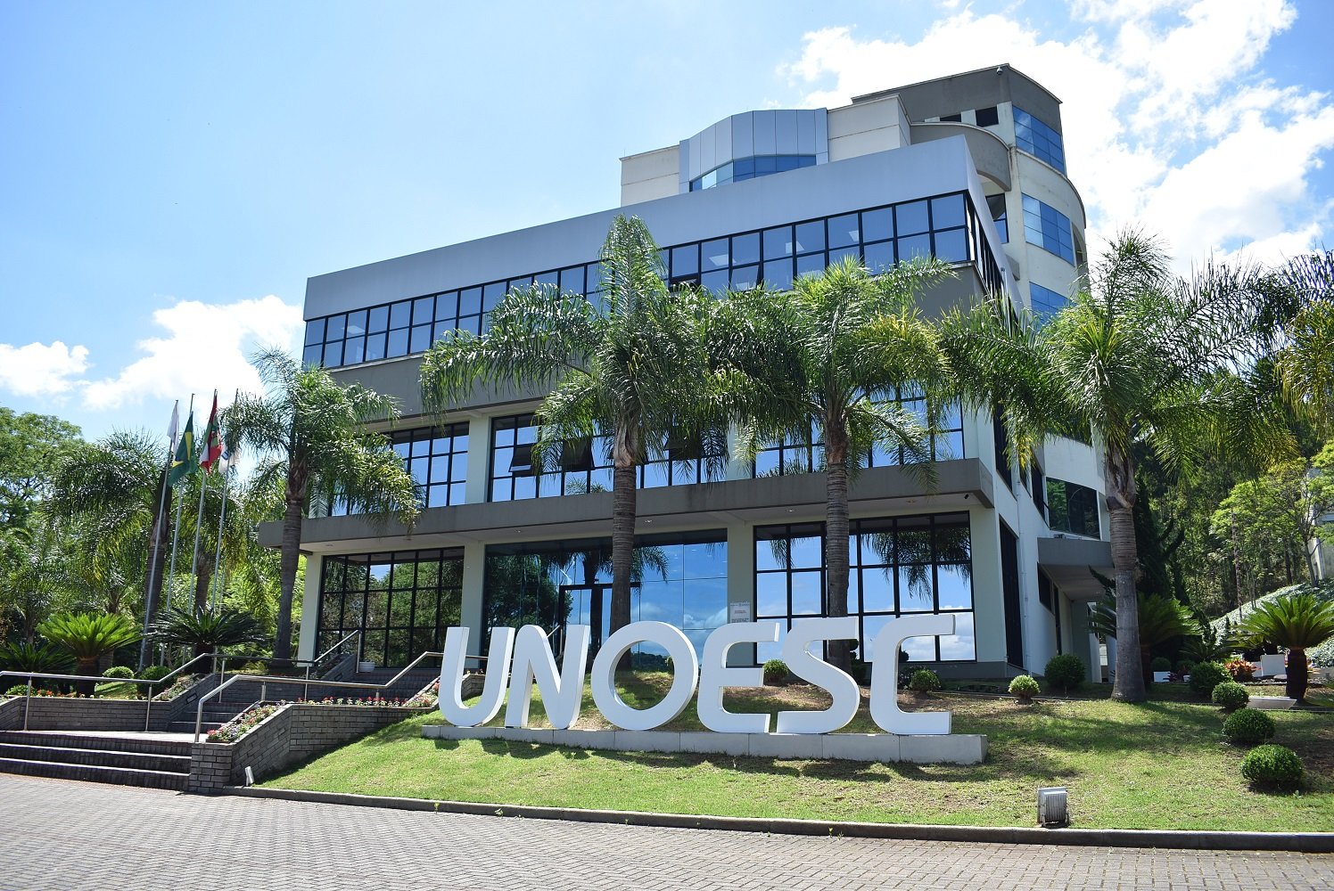 Unoesc se destaca no Censo 2023 como a maior Universidade Comunitária de Santa Catarina