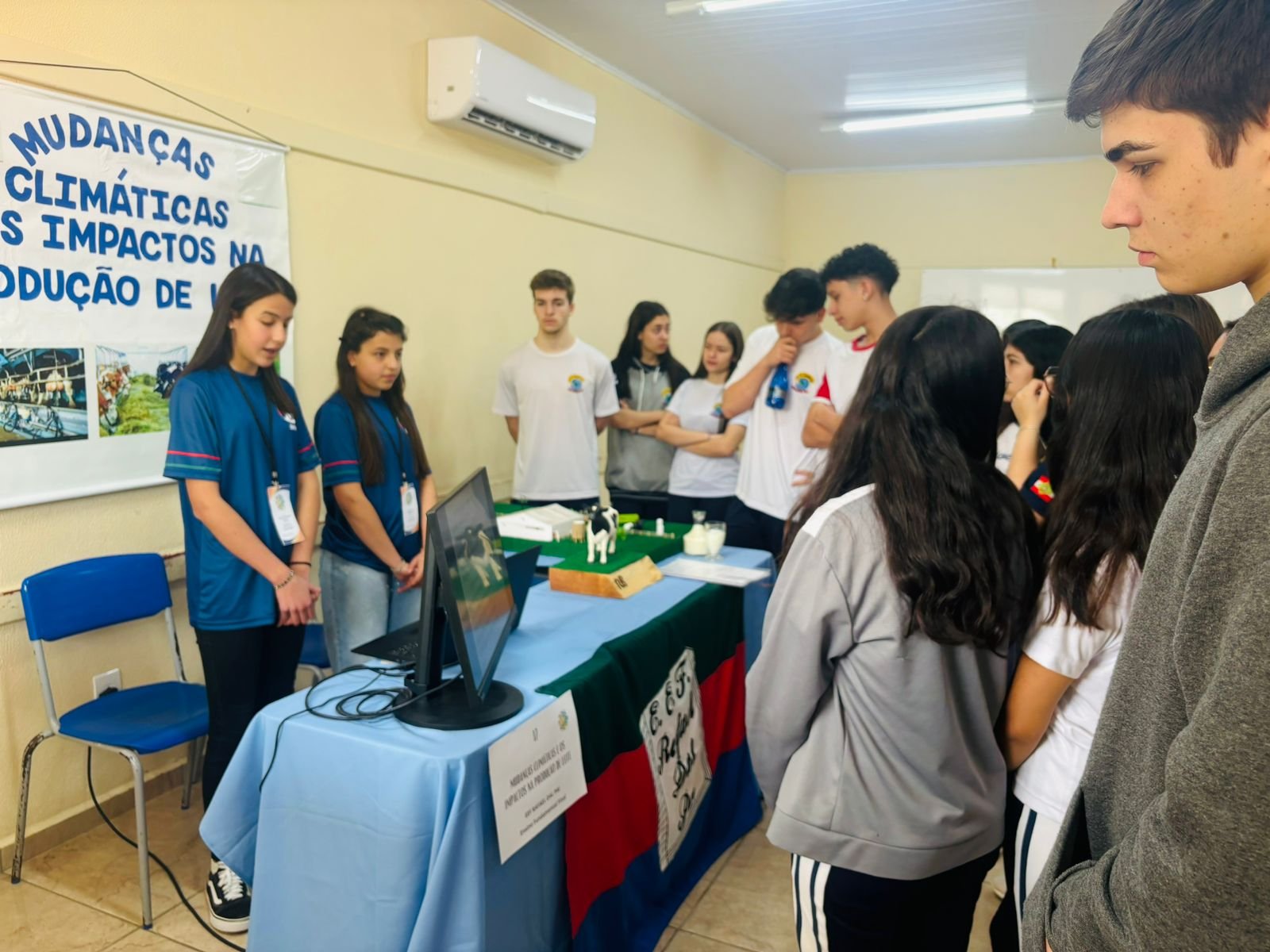 Feira Estadual de Ciência e Tecnologia é realiza em Campos Novos