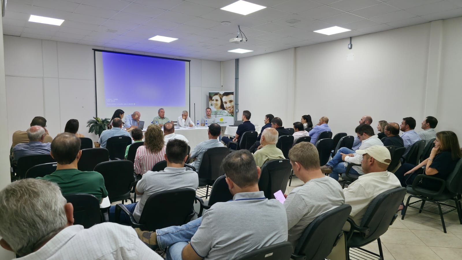 Coocam realiza AGO, com eleição de Diretoria Executiva