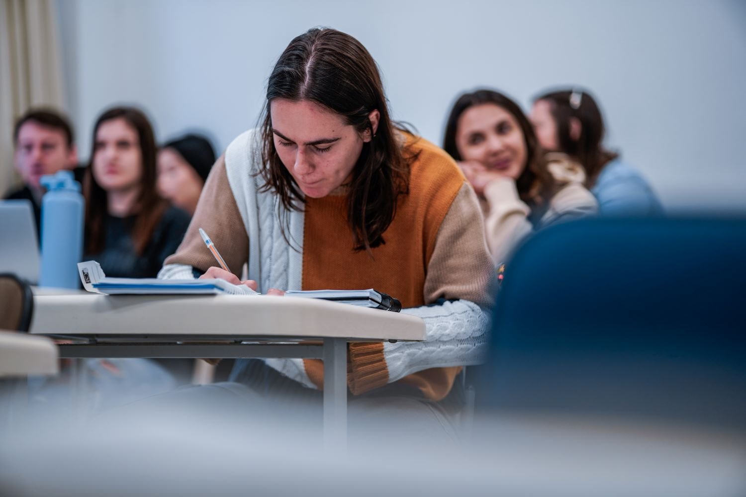 Abertas renovações do programa Universidade Gratuita para primeiro semestre de 2025