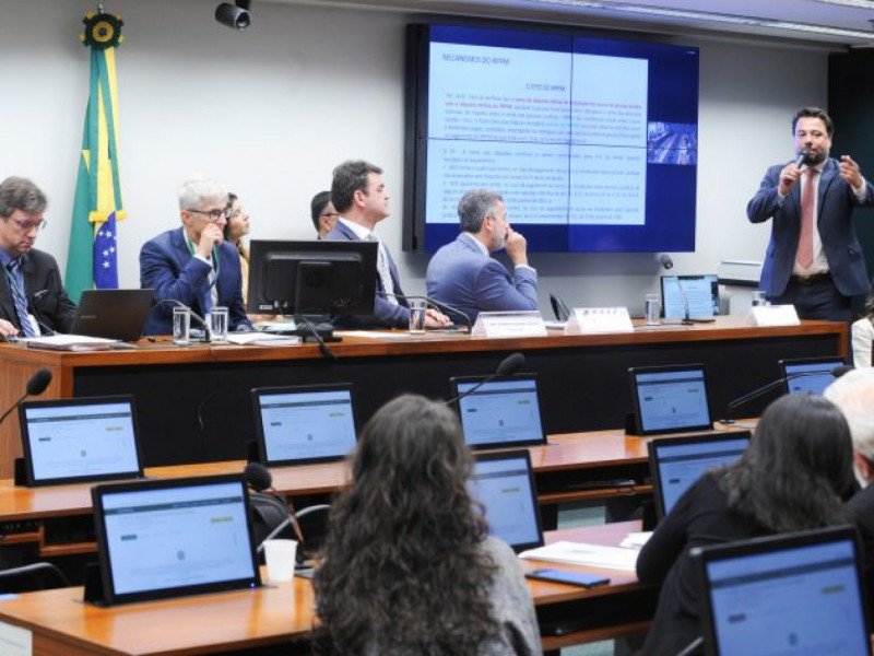 Mudança no Imposto de Renda pode provocar perda bilionária para municípios, alerta entidade