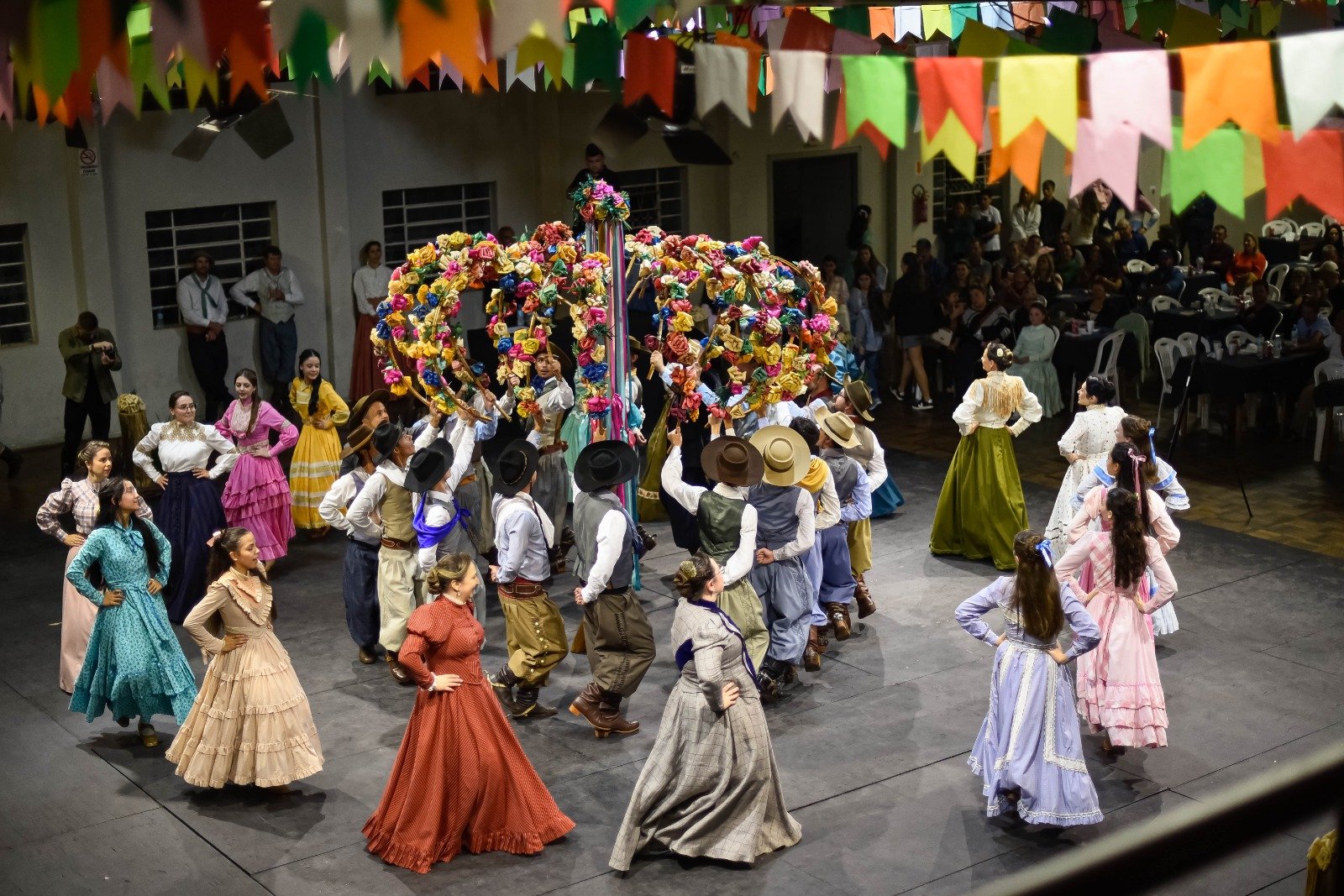 Festas Juninas e Identidade Cultural