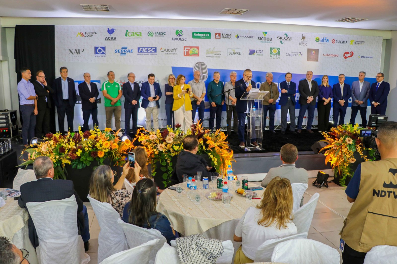 MÍDIA DE SC REUNIDA EM CHAPECÓ
