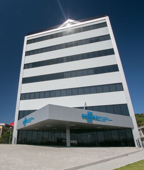 Sebrae/SC anuncia medidas de apoio a micro e pequenas empresas afetadas por tarifaço dos EUA