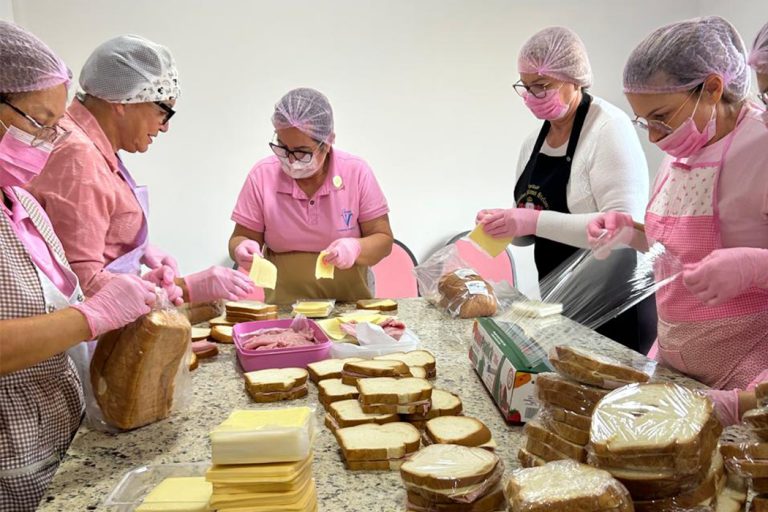 Lanche Solidário: Acolhimento a pacientes oncológicos