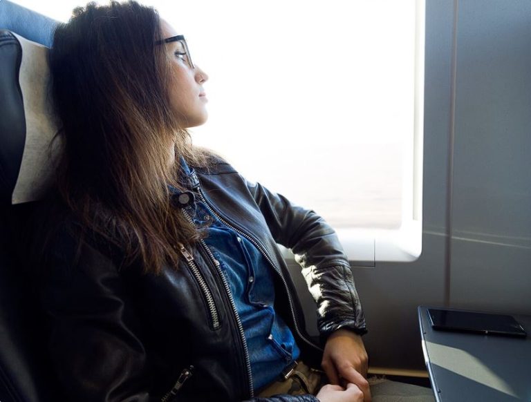 Enjoo na viagem: o que é cinetose e como evitar o problema