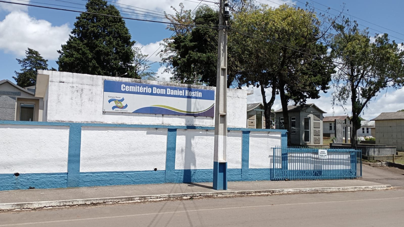 Suspeitos de furtos de molduras no Cemitério Dom Daniel Hostin, em Campos Novos, são identificados