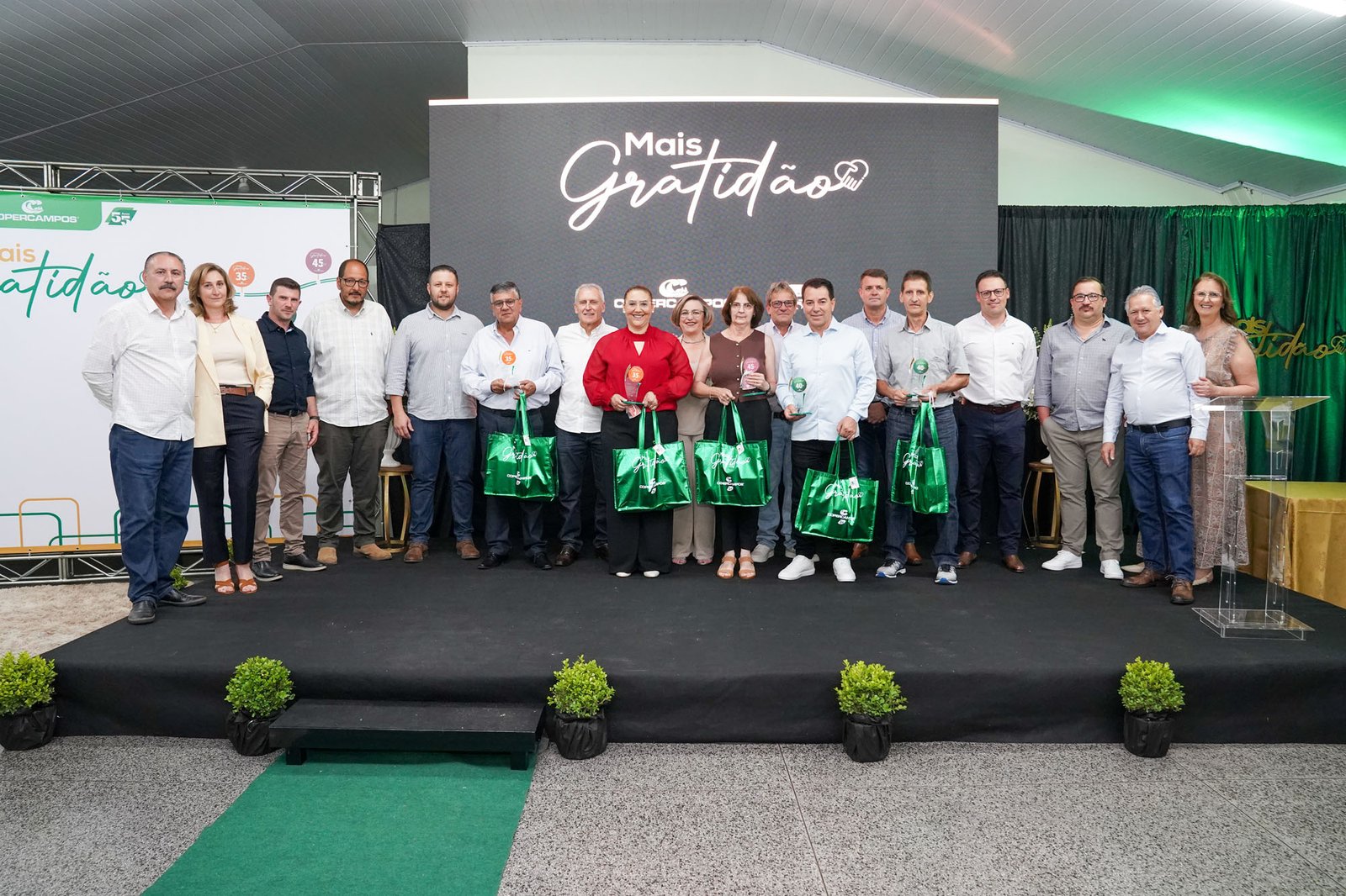 Programa ‘Mais Gratidão’ Copercampos